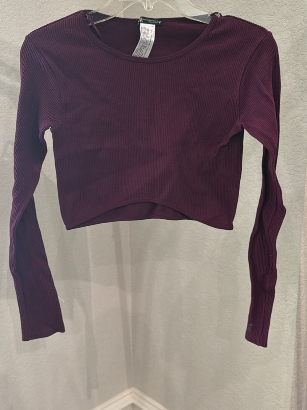 Zara Ribbed Long-Sleeve Crop Top - Burgundy